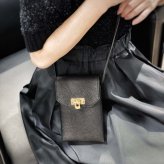 【ポシェット】父の日 母の日 誕生日 名入れ ギフト プレゼント クリスマス 日本製 ホワイトデー バレンタイン 結婚記念日 記念日 結婚祝い 就職祝い 入学祝い 卒業祝い 退職祝い 還暦祝い 出産祝い お返し お礼 お祝い 御祝い 新生活 成人祝い 昇進祝い 送別会 贈り物 女性 男性 彼女 妻 送料無料 友達 20代 30代 40代 50代 彼氏 人気 おしゃれ 本革 ポーチ
