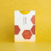 【選べる4缶】はちみつ茶葉園 プレミアム蜂蜜紅茶ギフトセット【春】 桜葉（静岡産）、瀬戸内れもん（広島産）【夏】 清見おれんじ（広島産）、白桃（長野産）【秋】 蜜りんご（青森産）、生姜（高知産）【冬】 苺（愛媛産）
