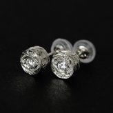 ハワイアンジュエリー ピアス ホワイトゴールド ピアス スタッドピアス ダイヤモンド 0.05ct カラット 一粒ダイヤ 片耳(1個)購入可 K14 14K シリコンキャッチ シンプル 20G ゲージ BY THE SEA バイザシー メンズ レディース プレゼント ハロウィン 【品番：GE105W】