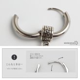 ステンレス 錨ピアス アンカー ドロップピアス フープピアス シルバー 揺れる 存在感 幾何学 模様 小さめ プチプラ 片耳1点 つけっぱなしok メンズ 男性 金属アレルギー対応 イヤリング