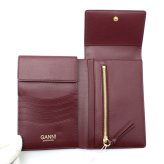 ガニー GANNI 財布 小銭入れ付き 二つ折り財布  B3010134-436 Bou Travel Wallet レディース バーガンディ 海外正規品