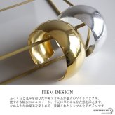 甲丸 ワイドバングル 2カラー レディース ブレスレット 幅広 ボリューム ドーム シンプル 艶やか 曲線 存在感 手首 アクセサリー 大人 上品 モード カジュアル きれいめ ファッション コーディネート ワンポイント おしゃれ