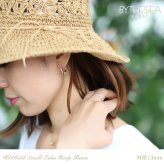 ハワイアンジュエリー フープピアス ピアス イエローゴールド ピアス 外径13mm クロッシングピアス スクロールチューブ 小ぶり ゴールド 揺れる 片耳(1個)購入可 K14 14KPM2053 彼女 妻 女性 レディース プレゼント ハロウィン 【品番：GE213】