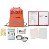 本当に必要なものが揃ったペット防災セット｜災害用 備蓄 防災グッズ ペット用 犬 猫 避難用品 災害対策 小動物 迷子タグ 防災ガイド 消臭袋 ウェットティッシュ 非常用 持ち出しバッグ おすすめ 贈り物 メッセージ 電報