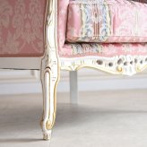 ソファ 座椅子 ロココ 調 ー アンティーク 1人掛け おしゃれ 脚 木製 かわいい ピンク ファブリック 姫系 イタリア製 ROCOCO アントワネット ローザ猫足アーム ヨーロピアン 輸入家具