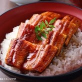 【送料無料・高級＆時短ギフト】まぐろ漬け&かつお漬け 計8食分セット（8人前 詰め合わせ 海鮮丼 マグロ カツオ ご飯のお供 づけ丼 海鮮セット お歳暮 お年賀 敬老の日 お中元 プレゼント 贈り物 母の日 父の日 御祝 内祝い ご褒美 誕生日 お祝い  出産内祝い お返し 結婚 男 女 友達 彼氏 彼女 義母 義父 新築 引越 送別会 定年 退職祝い 還暦 タイパ）[[まぐろカツオ漬けセット]