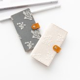 全機種対応 スマホケース 手帳型【 アンティーク かすみ草 】 ゴールドパーツ スマホショルダー