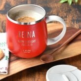 ギフト 名入れ無料 LEUN 名入れ 蓋付き 目盛付き ステンレス マグカップ ギフト プレゼント タンブラー ステンレスマグ  400ml  | 保冷 保温 フタ付 名前入り メッセージ 割れない 記念 おしゃれ かわいい 大人可愛い 大きい マグ 会社 受験 還暦祝い 誕生日 無料ギフトラッピング メッセージカード