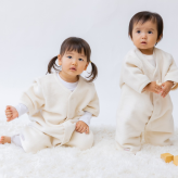 日本製 オーガニック コットン【毛布屋の綿毛布 半袖 スリーパー】２way 袖付き 半袖 ロンパース 新生児 綿１００％ 着る毛布 毛布 綿毛布ベビー コットンスリーパー シンプル ベビー綿毛布 赤ちゃん毛布 ベビー 毛布 人気 冬 暖か おすすめ お昼寝 赤ちゃんの夢 新生児