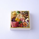 家庭画報 オリジナル 三段おせち 約3～4人前 57品目 御節料理 お正月 お節 和洋中 冷凍 縁起物 正月料理【沖縄県・離島 配送不可】