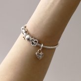 ボックス・ショッパー付 PANDORA(パンドラ) ★ Openwork Family Heart & Star Charm ★ オープンワーク ファミリーハート＆スター チャーム ★ ブレスレット カスタマイズ アクセサリー シンプル 日常使い 誕生日 記念日 母の日 プレゼント ギフト｜チャーム 単品