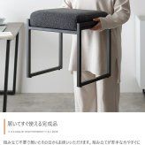 オットマン スツール チェアー 椅子 イス 四角 スクエア ブークレ アイアン もこもこ モコモコ 完成品 組み立て不要 肘なし コンパクト 一人暮らし ワンルーム 幅42.5 デザイナーズ ダイニング 玄関 整った印象に仕立てます ウレタン 家具 新生活