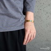 ステンレス ターコイズバングル 平打ち 2カラー メンズ ブレスレット インディアンジュエリー ネイティブデザイン 一粒 オーバル イーグル 刻印 腕輪 シンプル カジュアル アクセサリー 手元 ワンポイント 金属アレルギー対応