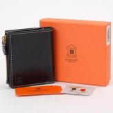 ベリーズヨーク　BELLIES YORK　コンパクト財布　二つ折り財布　BYTM1882BK　ブラック　黒色　ベジタブルタンニン　イタリアンレザー　牛革　”エイジングを楽しむ革小物”