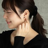 セカンドピアス つけっぱなし ピアス カイヤナイト 5mm ネパール産 金属アレルギー対応 サージカルステンレス 品質保証書 宝石質 藍色 天然石 レディース メンズ 片耳用