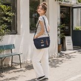 outdoor products ジョジョの奇妙な冒険 イギーモチーフキャンバスショルダー ショルダー 斜め掛け レディース メンズ ギフト プレゼント ブラック jo05 ODJO11