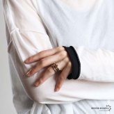 ステンレス 3連リング コネクテッドリング ごつめ ワイド ボリューム ゴールド シルバー コンビ 指輪 重厚感 太め 大きめ 存在感 メタル 重ね 大人っぽい グリーンストーン キラキラ レディース 女性 金属アレルギー対応