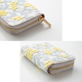 お札が折れない コンパクトウォレット 【 ぷっくりミモザ 】 刺繍 全面 ミモザ くすみカラー