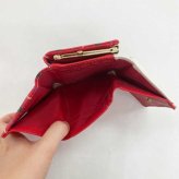 サンリオ ハローキティ 口金財布 がま口 財布 レディース ミニ財布 コンパクト 小銭入れ キャラクター グッズ かわいい おしゃれ 合皮 プレゼント ギフト サンリオ正規ライセンス品
