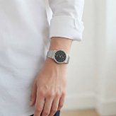カシオ 腕時計 メンズ レディース キッズ 子供 シルバー ブラック 黒 アナログ メタルバンド 海外モデル 逆輸入 薄型 軽量 学生 中学生 高校生 入学祝い 誕生日 プレゼント CASIO 収納ケース付き 成人 卒業 入学