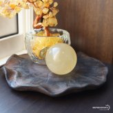 イエローカルサイト 丸玉 天然石 33mm 一粒 水晶玉 ボール パワーストーン 浄化 置き石 インテリア 飾り 本物 小物 雑貨