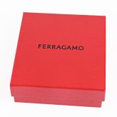 【名入れ無料】【スペシャルラッピング付き】フェラガモ Salvatore Ferragamo サルヴァトーレフェラガモ 二つ折り財布 2026AW 小銭入れ付き ウォレット モノグラム ガンチーニ メンズ ブラック ブラウン 661594 795894 004 0795894 折財布