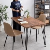 ダイニング家具 テーブル ダイニングテーブル 学習机 デスク 食卓 黒脚 3本脚 奥行70 テーブル単体 コンパクト 一人暮らし 幅110 リビング キッチン カフェ PC パソコン リモート テレワーク 在宅 二人暮らし 2人 3人 4人