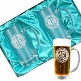 名入れ ビールジョッキ ペア 名前入り プレゼント 食洗器 対応 彫刻 刻印 印字 グラス コップ ビアグラス おしゃれ ビールグラス 父の日 母の日 還暦祝い 退職 誕生日 結婚祝い 昇進 無料 ラッピング ジョッキ 記念品 送別会 敬老の日 実用的 ネーム入れ 男性 女性 バースデー ギフト 435 ml 化粧箱 入り ビアジョッキ セット イニ IN46D