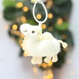 ラクダ ぬいぐるみ キーホルダー ヒトコブラクダ アニマル マスコット かわいい バッグチャーム ふわふわ 動物 飾り お出かけ 旅行 お土産 子供 プレゼント ギフト