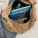 ショルダーバッグ 通販 メンズ レディース ワンショルダー ジム 肩掛け 小型 小さい バッグ バック 鞄 かばん コンパクト 旅行 アウトドア キャンプ 男女兼用 スポーツバッグ シンプル カジュアル トラベル サブバッグ おしゃれ