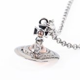 ヴィヴィアンウエストウッド Vivienne Westwood ネックレス ペンダント NEW PETITE ORB レディース シルバー ライトピーチ 6302009802P762 ジュエリー 送別会 誕生日 結婚祝い 結婚式 彼氏 息子 夫 男性 高級 父の日 母の日【スペシャルラッピング660円(別売り)】 即日発送 彼氏 財布 バレンタイン