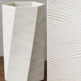 しがらき焼 扇ひねり 六角 白 傘立て 陶器 日本製 信楽焼 ホワイト かさ立て レインラック 傘 収納 花器 花生け
