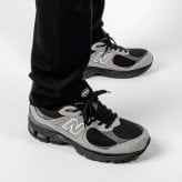 ニューバランス New Balance U2002R スニーカー ユニセックス レディース メンズ  シューズ