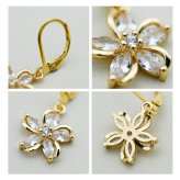ピアス 金属アレルギー サージカルステンレス フック 落ちない 引っかからない 外れにくい フック シンプルで愛らしい桜のカラビナ型