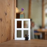 Window frame photo2L[木製フレーム ディスプレイ 窓枠 デザイン オーナメント 木枠 インテリア ウォールデコレーション 壁掛け 額縁 シャビーシック ナチュラル雑貨 白 おしゃれ ドライフラワー 写真立て]