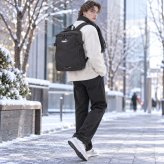 PUMA トレジャー スクエアデイパック 20L リュック 大容量 リュックサック かばん カバン 鞄 普段使い レディース メンズ ギフト プレゼント ブラック j20528