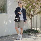 outdoor products ジョジョの奇妙な冒険 イギーモチーフ2WAYショルダー ショルダーバッグ 斜め掛け レディース メンズ ギフト プレゼント ブラック jo02 ODJO02