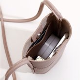 ミニショルダーバッグ レディース 斜めがけ 通販 ショルダーバッグ ショルダー ショルダーバック ポシェット ミニショルダー スマホショルダー 軽い 軽量 おしゃれ シンプル 大人 かわいい フェイクレザー 合成皮革 ファッション レディースバッグ