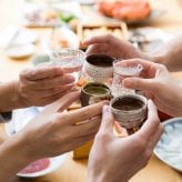 感謝の贈り物ボックス 芋焼酎とワインの贅沢な競演2本セット(サンタヘレナ アルパカ シャルドネ セミヨン白ワイン12.5度(チリ) 本格芋焼酎 森伊蔵 25度(鹿児島県)) 750ml×1本 720ml×1本