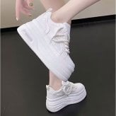 ダッドスニーカー 厚底 レディース おしゃれ 通販 厚底スニーカー ボリュームスニーカー チャンキースニーカー プラットフォームスニーカー かわいい オシャレ 通学 通勤 カジュアル スタイルアップ 女性 女子 韓国 ストリート 軽量 春夏秋冬 レディース靴