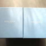 ウェッジウッドWEDGWOOD　ワイルドストロベリー　カジュアル 蓋付マグ ペア
