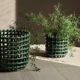 ferm LIVING ファームリビング セラミック バスケット スモール 直径16cm 北欧雑貨 インテリア カゴ おしゃれ 小物入れ デンマーク 収納 陶器 ポットカバー 鉢カバー インテリア雑貨 北欧雑貨 キッチン 玄関 リビング