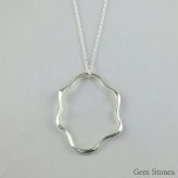 服の上からかぶれるロングネックレス　シルバー９２５ アート　チェーン　６０ｃｍ　雲　CLOUD　シルバーネックレス　ペンダント　レディース　シンプル　SV925　記念日　誕生日　petit