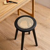 ダイニング家具 スツール カゴメ編み ラタン ラタンスツール 籐椅子 チェア 木製 スペース チーク 無垢材 ラタンチェア 軽い おしゃれ モダン リビング 玄関 ダイニングチェア 椅子 北欧 ジャパンディ ブラック 韓国インテリア
