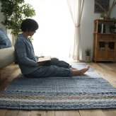 ラグ カーペット デニム マット おしゃれ 長方形 1.5畳 一人暮らし インド綿 薄手 男前 西海岸 ヴィンテージ モダン ストライプ ブルー nv 綿 コットン 麻 用 オールシーズン 通年 年中 新生活