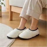 ルームシューズ もこもこ 通販 スリッパ 冬 室内履き うちばき 上履き ダウンスリッパ ダウンシューズ ふわふわ オフィス 柔らかい 防寒 レディース メンズ 暖かい あたたかい あったか 滑り止め すべり止め 男性 女性 おしゃれ かわいい ギフト 贈り物
