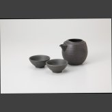 黒伊賀　たまご型酒器揃 磁器 美濃焼 やきものの里から、暮らしを贈ります。　ギフト 食器 セット テーブルウェア