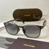 【並行輸入品】【正規品・新品 箱付き】TOMFORD トムフォード TF1048D FT1048D 20B イタリア製 サングラス メガネ 眼鏡 メンズ レディース TOM FORD トム フォード 伊達メガネ
