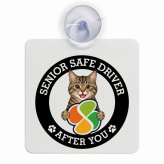 カーサイン 高齢者マーク SENIOR SAFE DRIVER キジトラ 車内用 吸盤タイプ 収れん火災防止タイプ 肉球 日本製 車 ステッカー