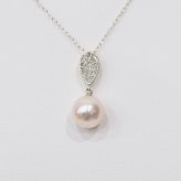 ［pearl591］ 8mm - 8.5mm ホワイトピンク ペンダント ダイヤモンド付 あこや真珠 ダイヤモンド：0.01ct